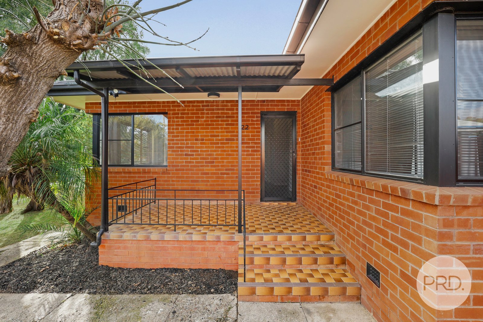 22 Gunnedah Road TAMWORTH 3