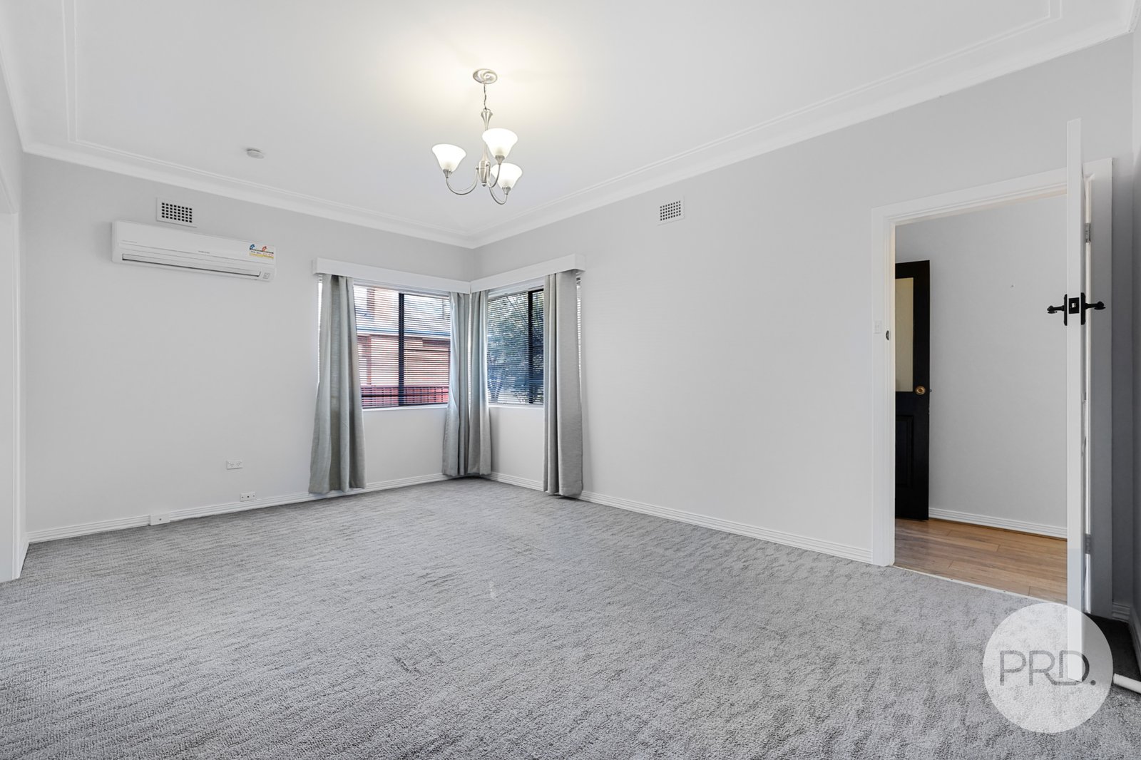 22 Gunnedah Road TAMWORTH 7