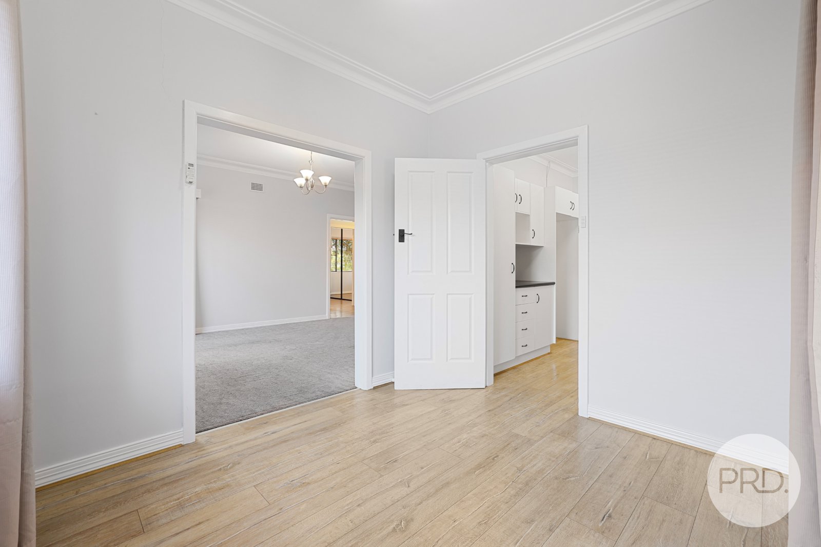 22 Gunnedah Road TAMWORTH 8