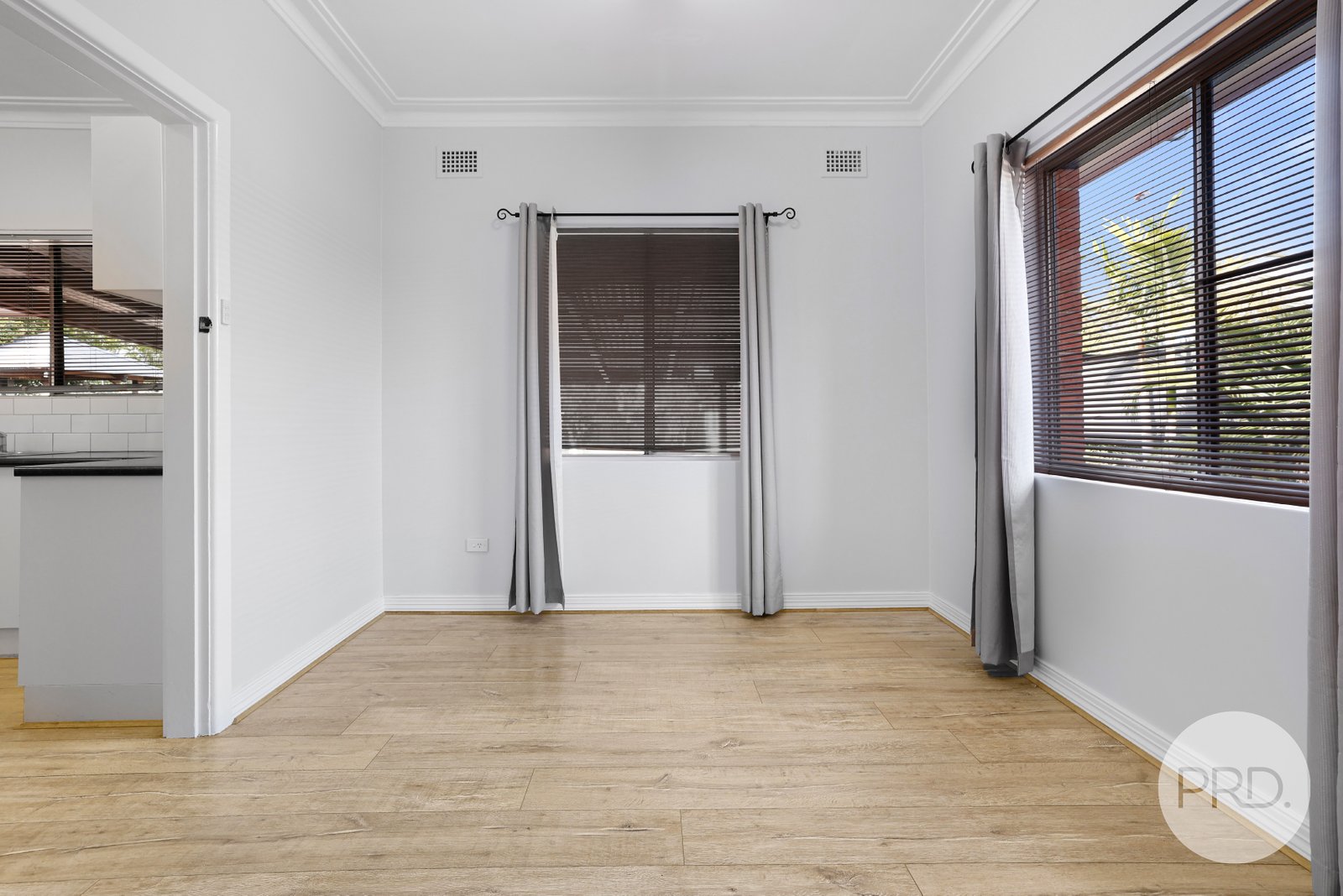 22 Gunnedah Road TAMWORTH 9