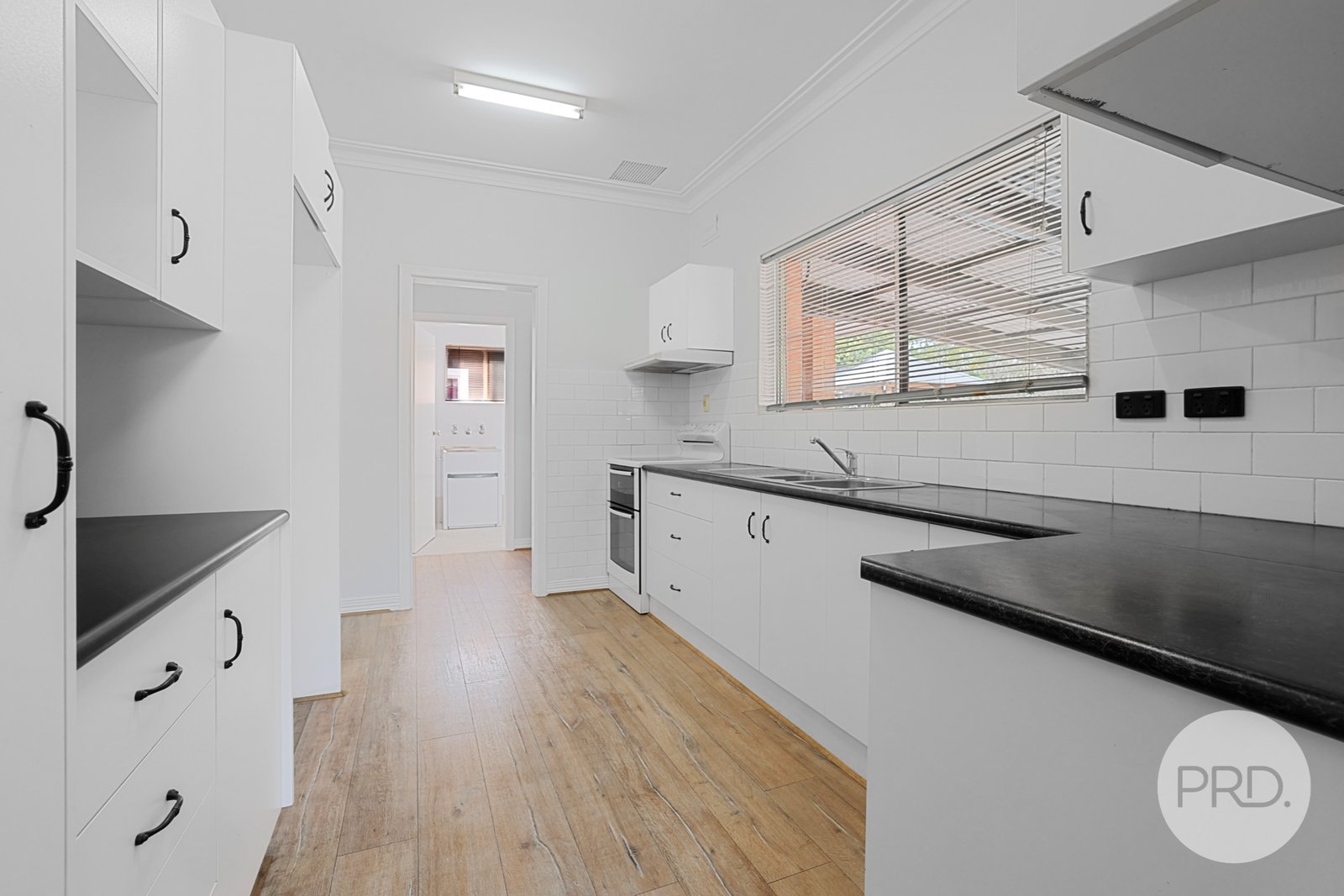 22 Gunnedah Road TAMWORTH 10