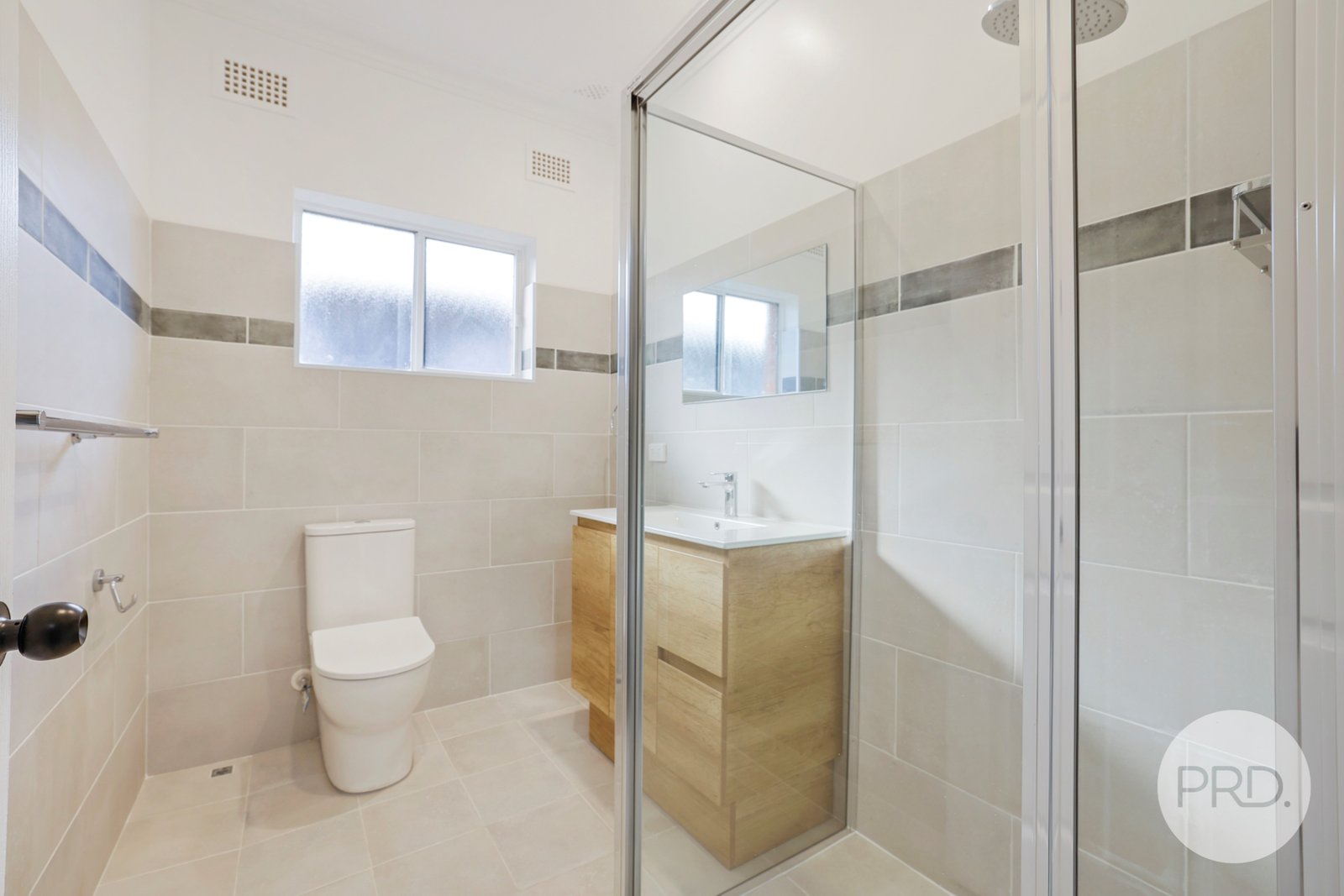 22 Gunnedah Road TAMWORTH 13