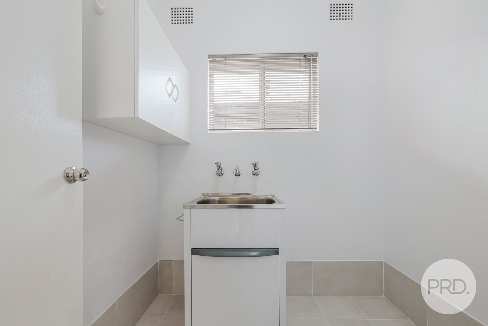 22 Gunnedah Road TAMWORTH 14