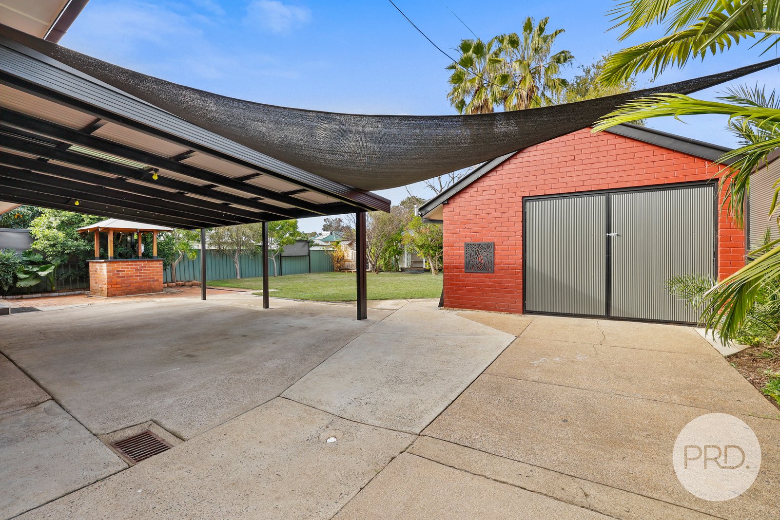 22 Gunnedah Road TAMWORTH 20