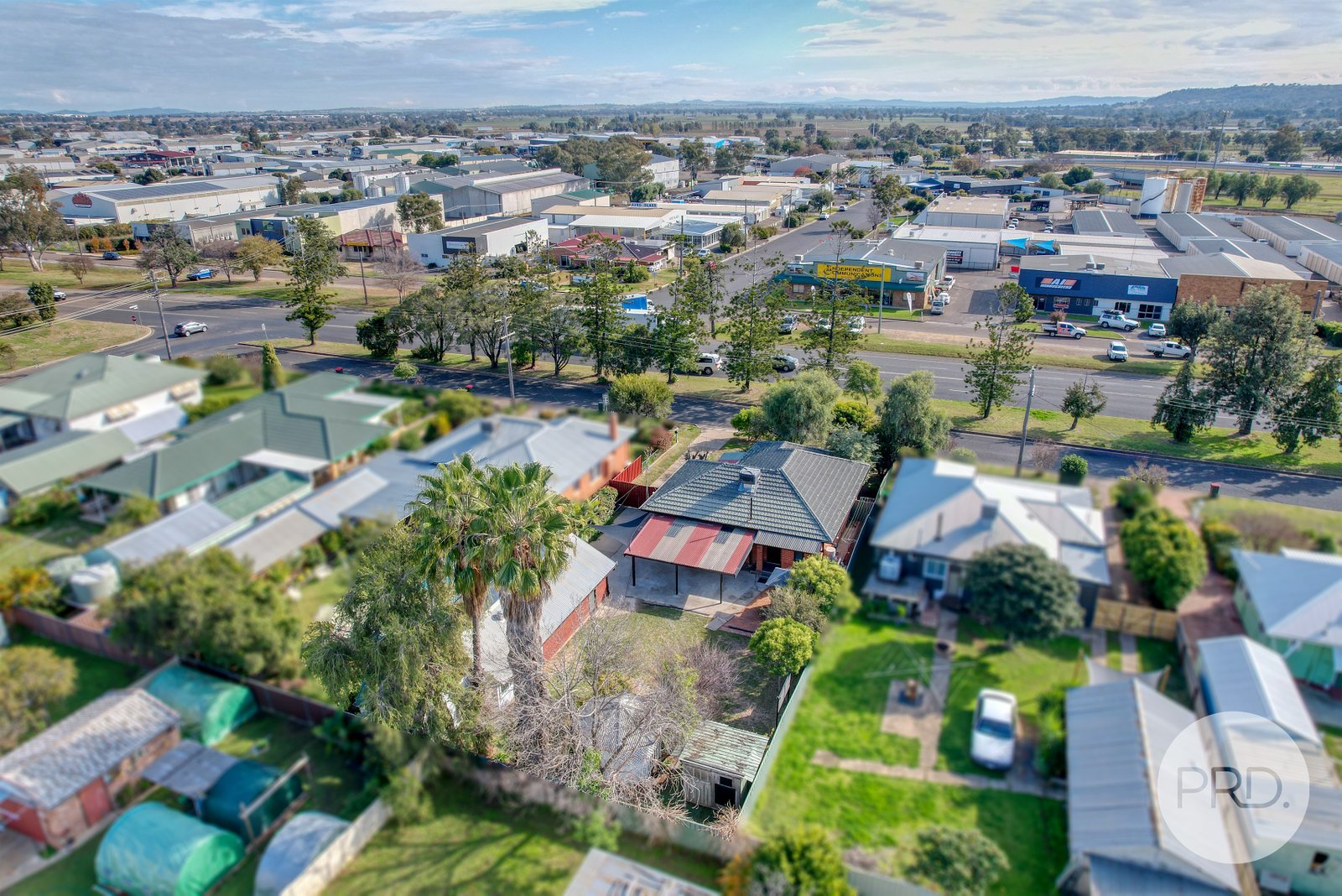 22 Gunnedah Road TAMWORTH 24