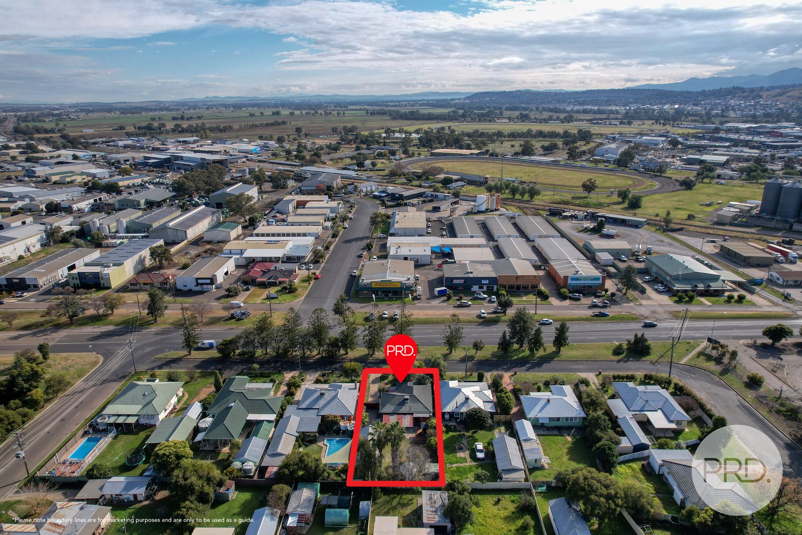 22 Gunnedah Road TAMWORTH 25