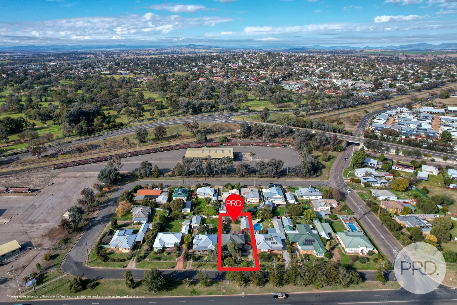 22 Gunnedah Road TAMWORTH 27