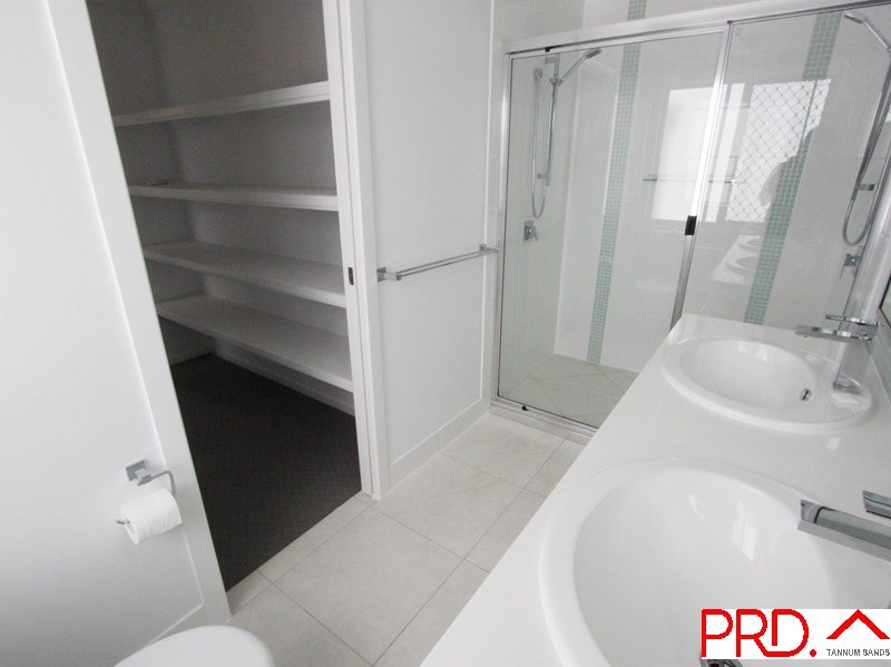 2/2 HARMONY Drive CLINTON 4