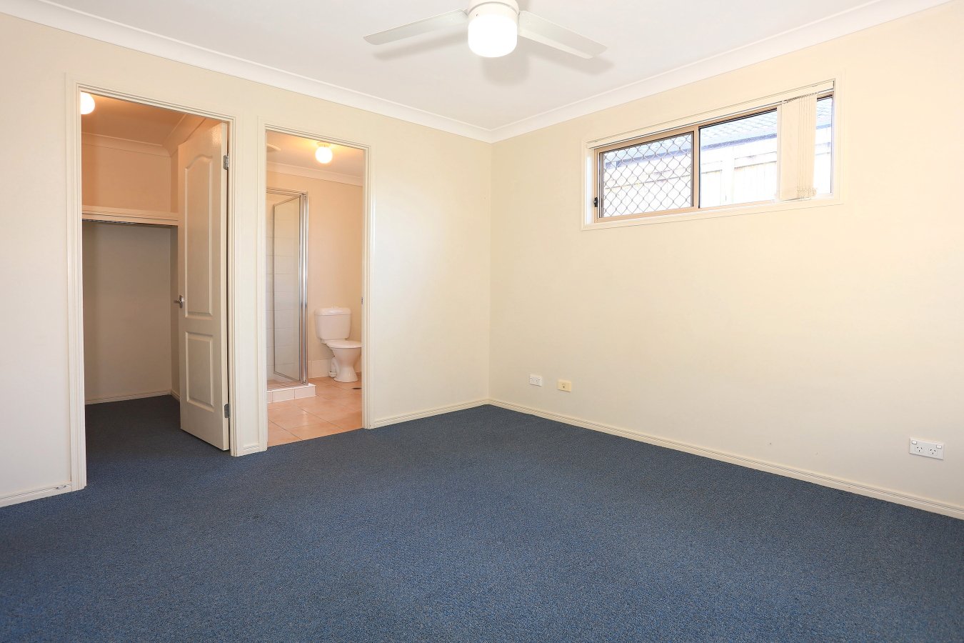 22 Heather Drive UPPER COOMERA 8