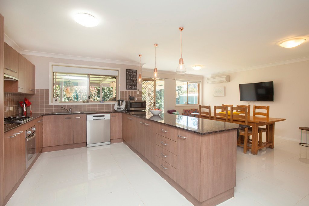22 Hibiscus Crescent ABERGLASSLYN 2