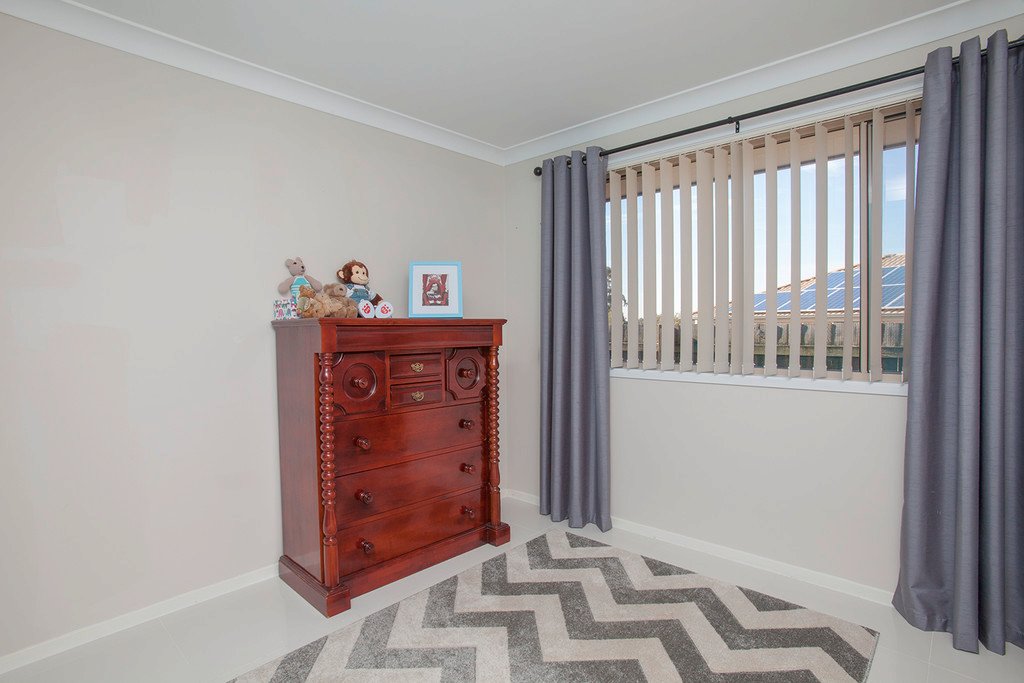 22 Hibiscus Crescent ABERGLASSLYN 11