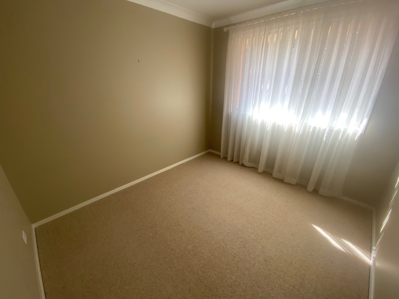22 Higgins Lane TAMWORTH 5