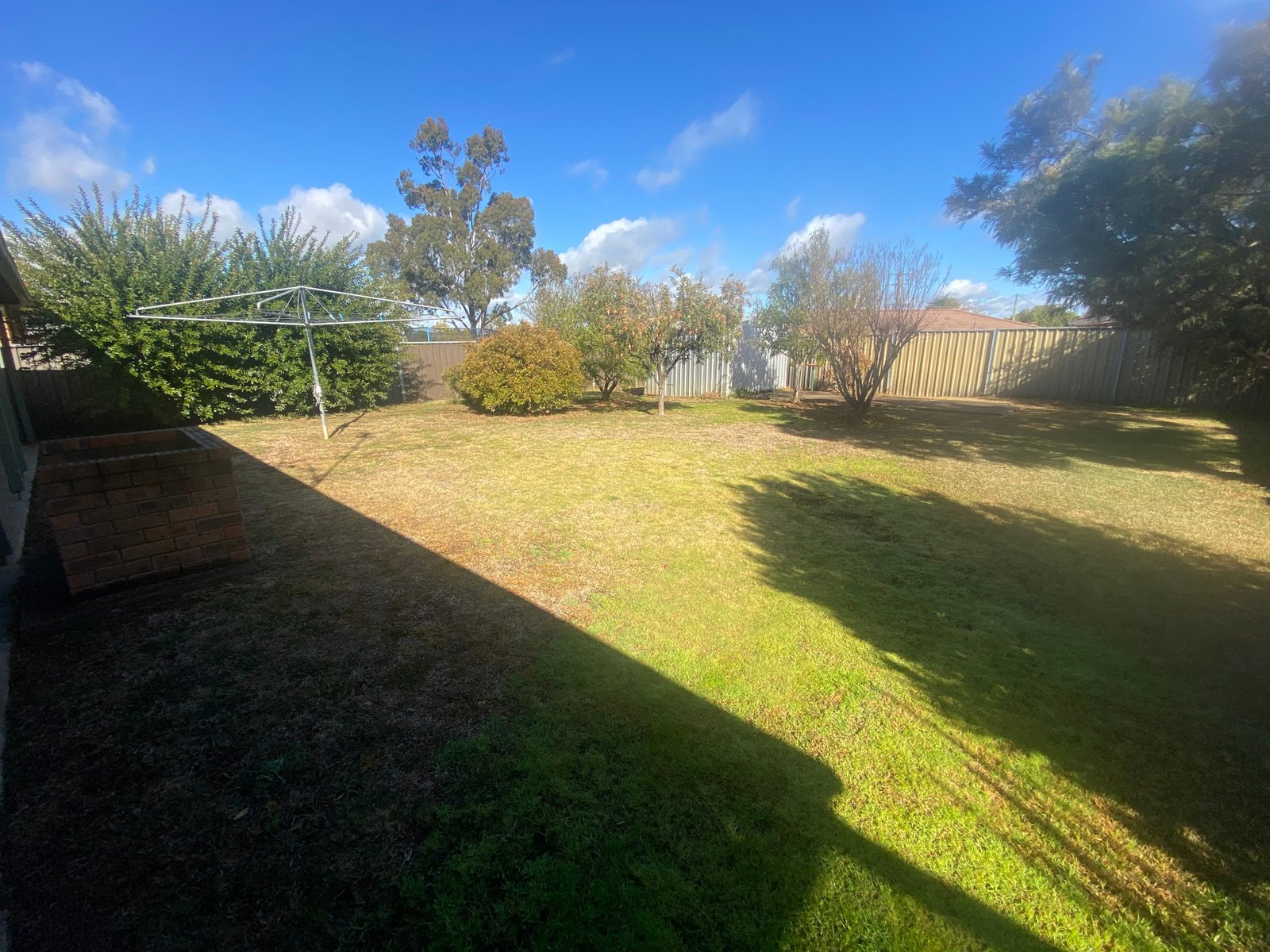 22 Higgins Lane TAMWORTH 9