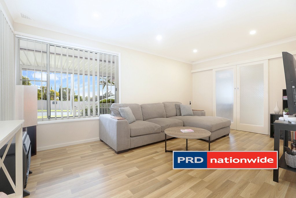 22 Hillcrest Avenue PENRITH 5