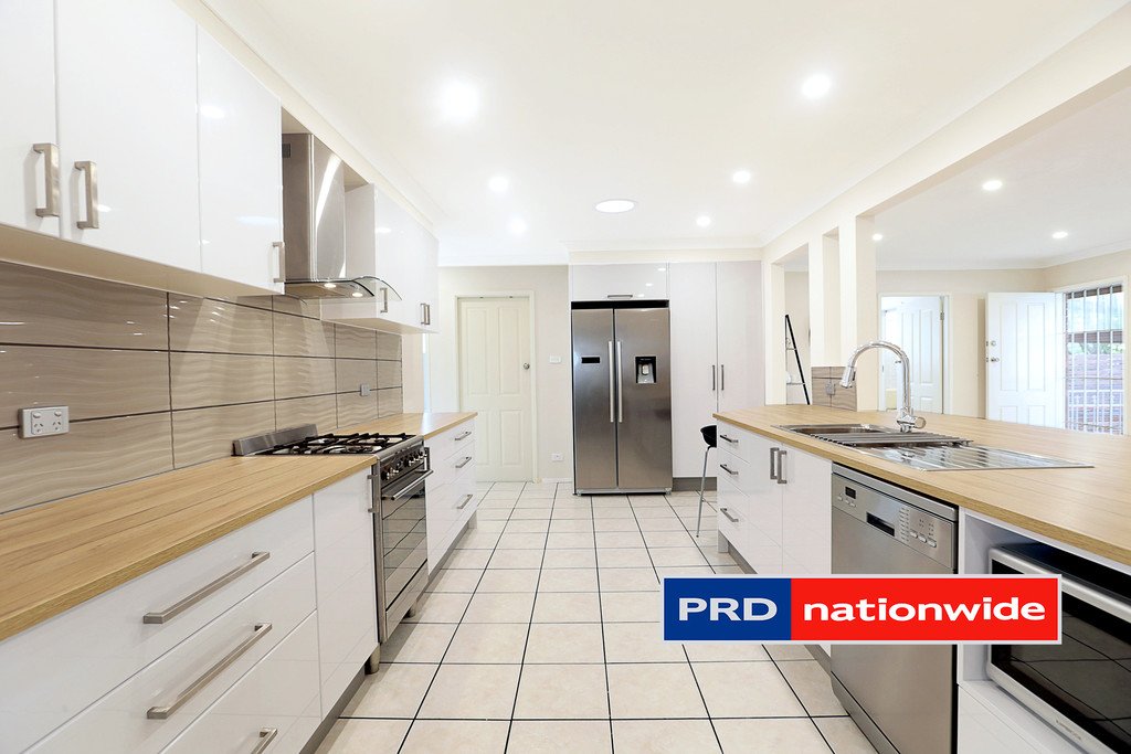 22 Hillcrest Avenue PENRITH 7