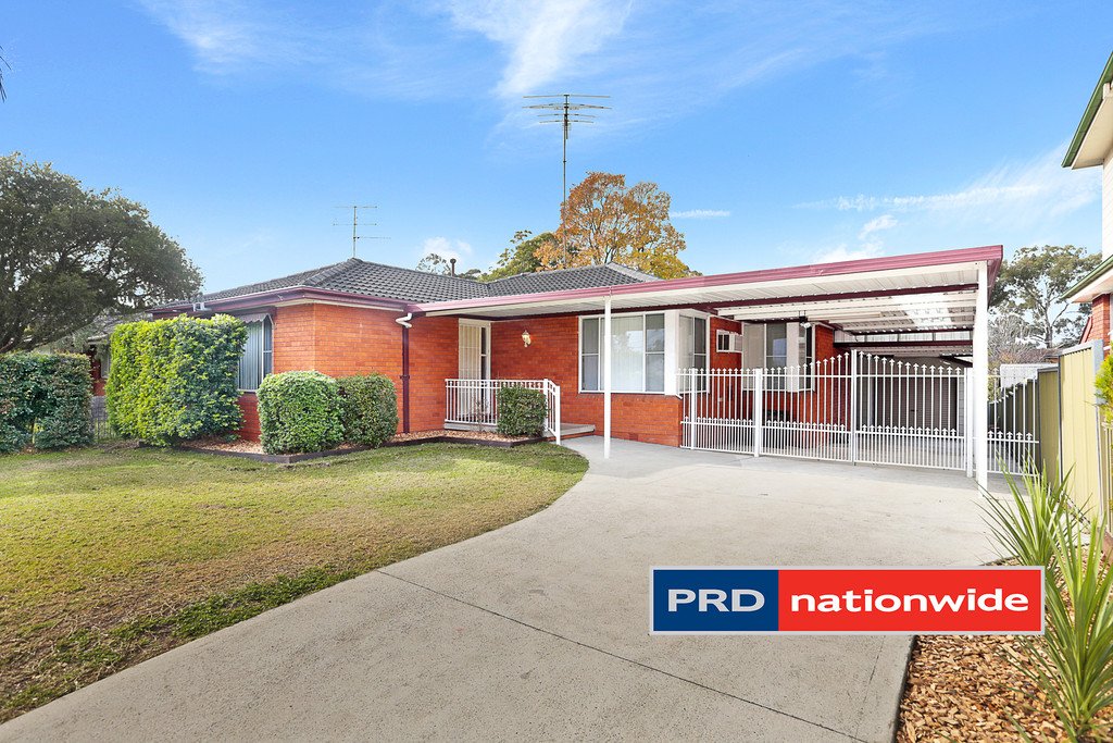 22 Hillcrest Avenue PENRITH 2