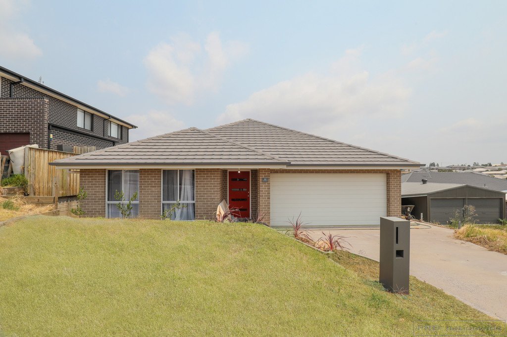 22 Hillcrest Drive GILLIESTON HEIGHTS 1