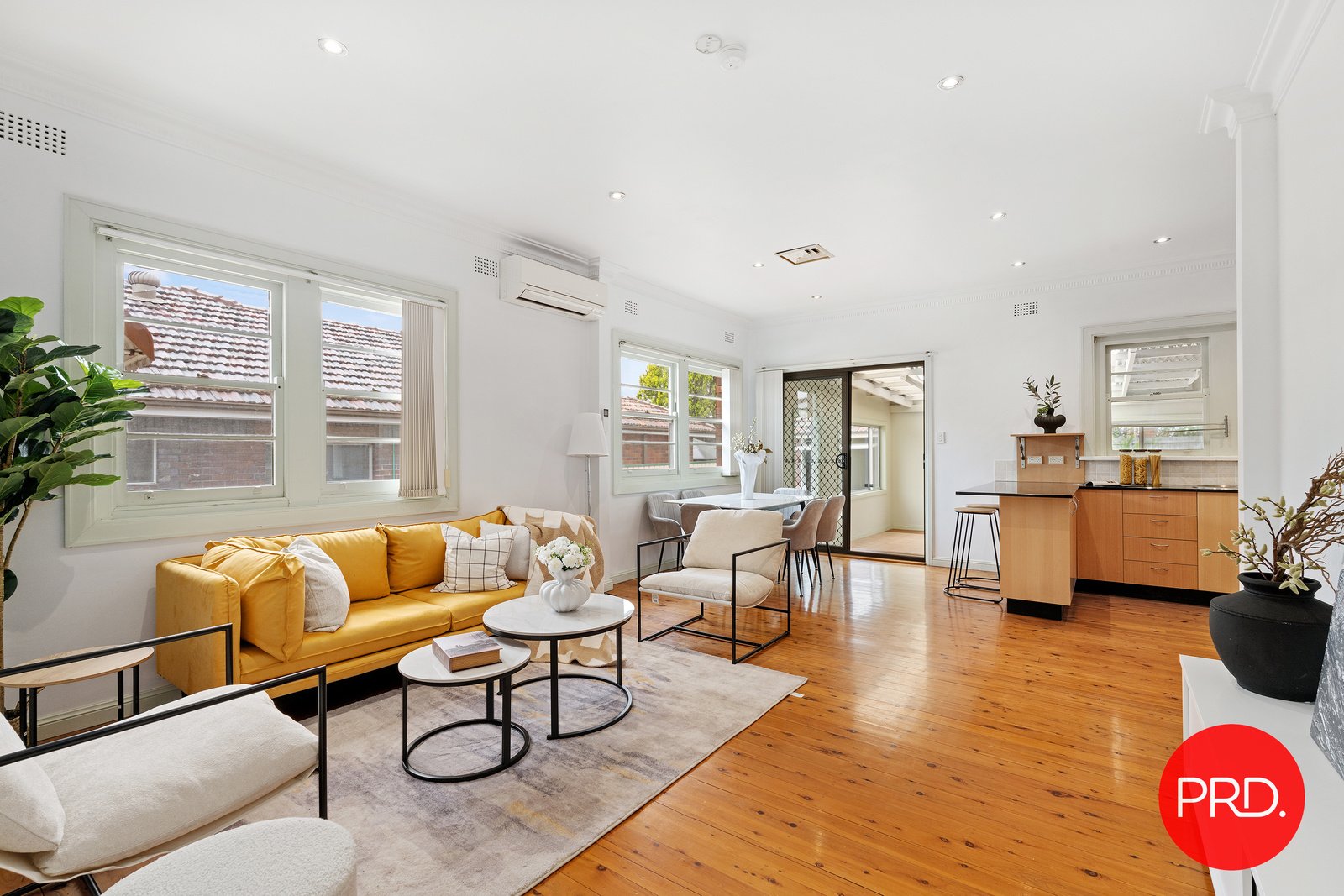 22 Hillpine Avenue KOGARAH 2