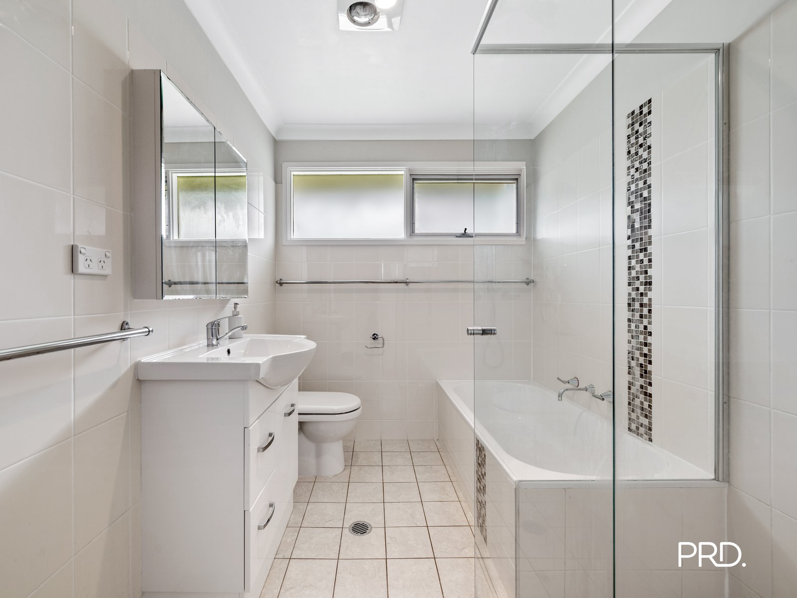 22 Hillview Avenue SOUTH PENRITH 9