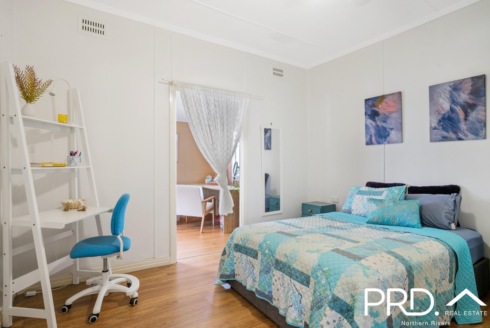 22 Hotham Street CASINO 8