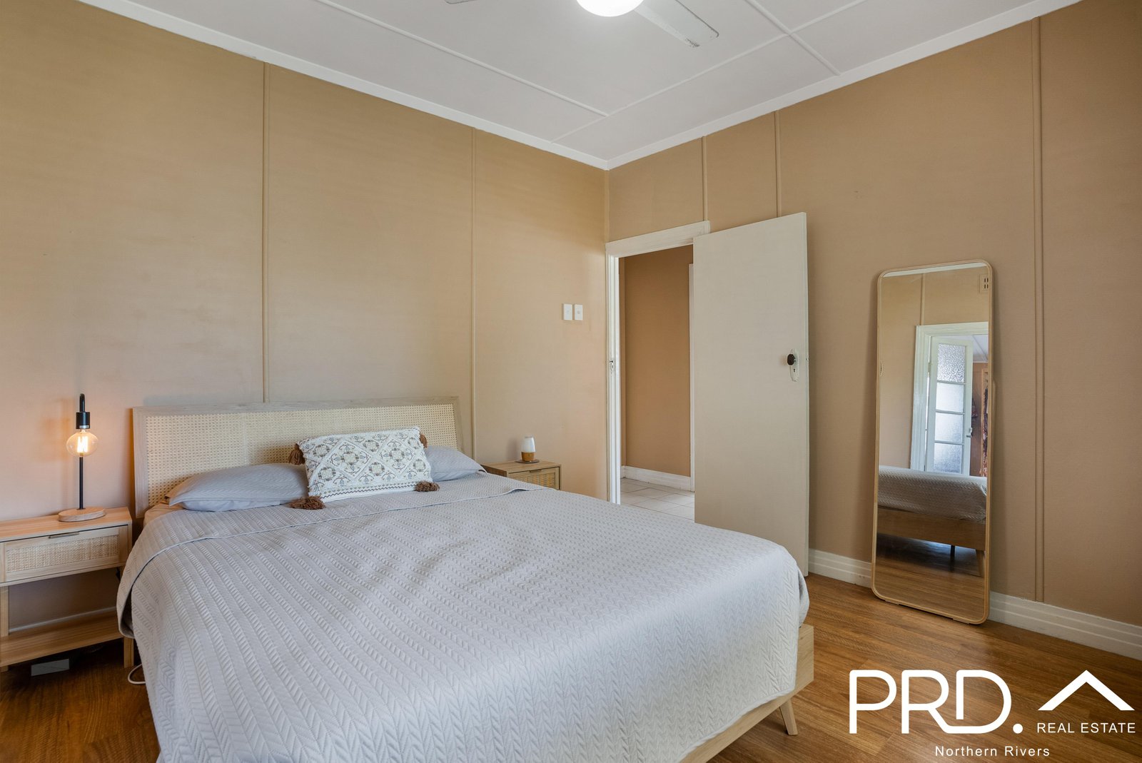 22 Hotham Street CASINO 9