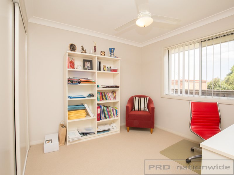 2/2 Howe Place MORPETH 4