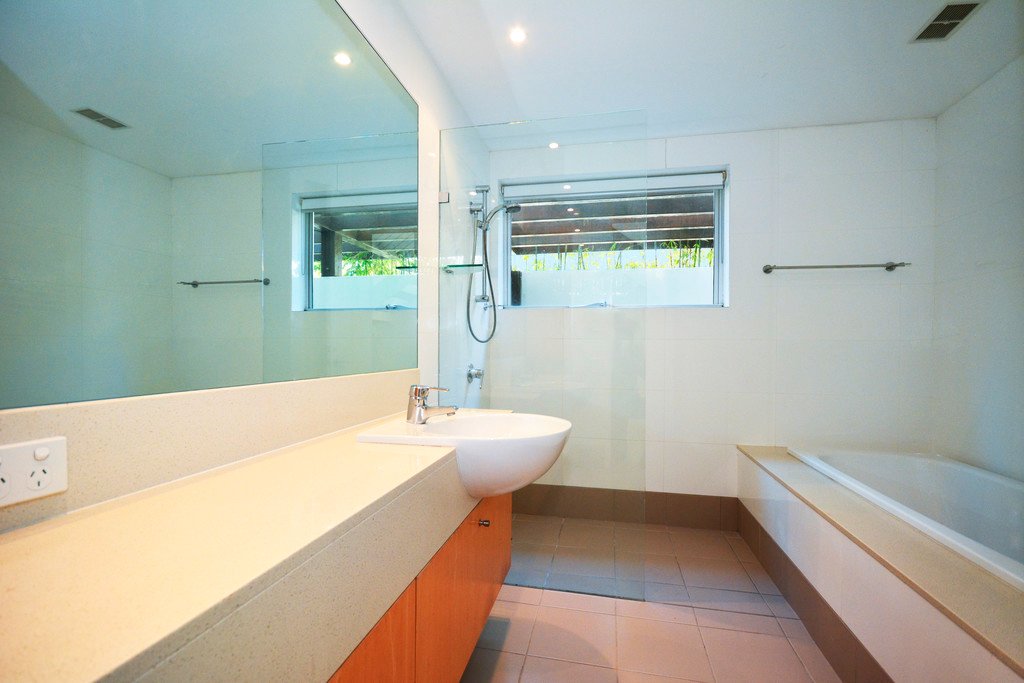 2/2 Hungerford Lane KINGSCLIFF 6