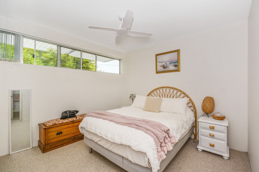 2/2 Hungerford Lane KINGSCLIFF 11