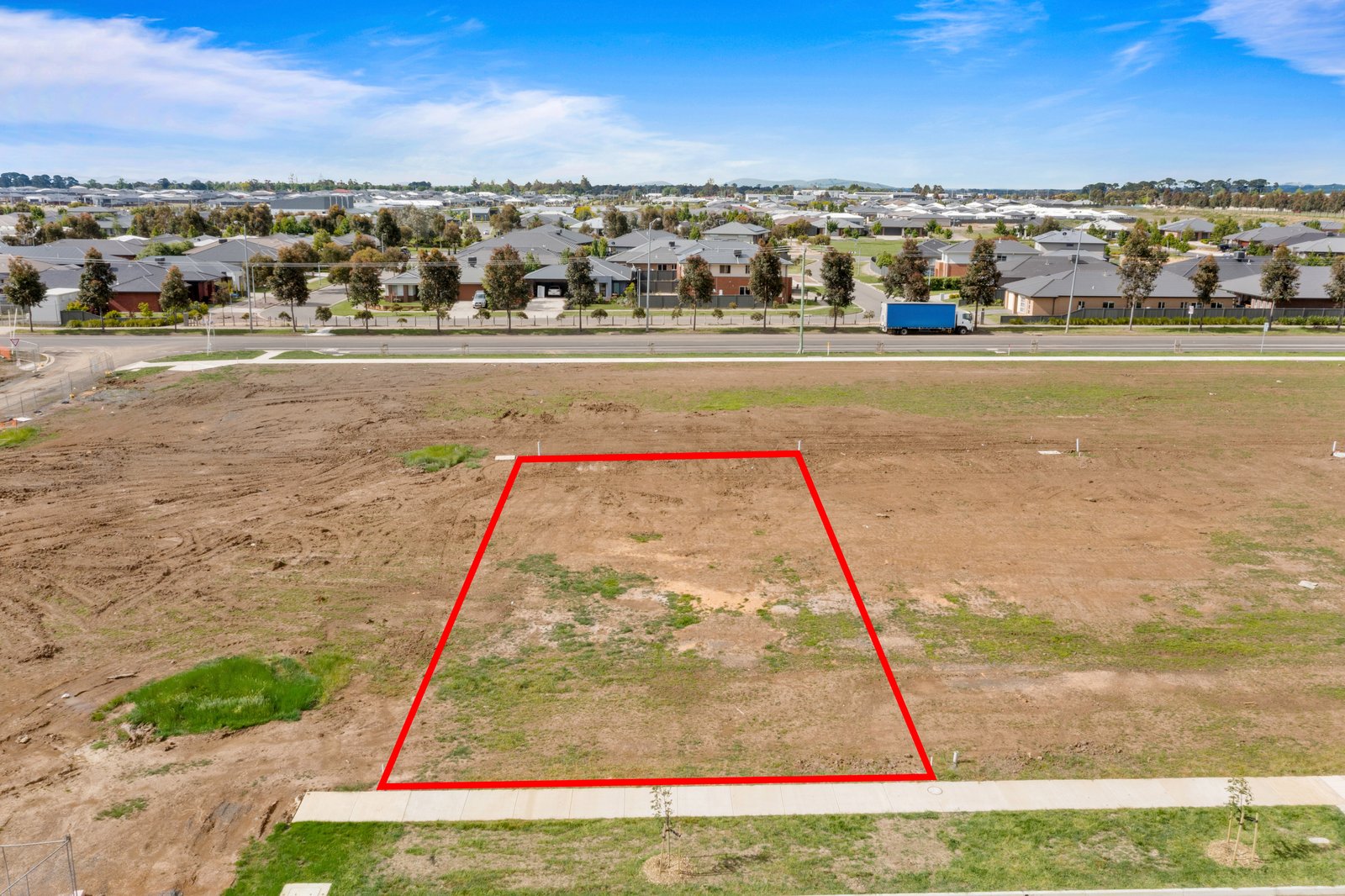 22 Hutchinson Drive LUCAS 6