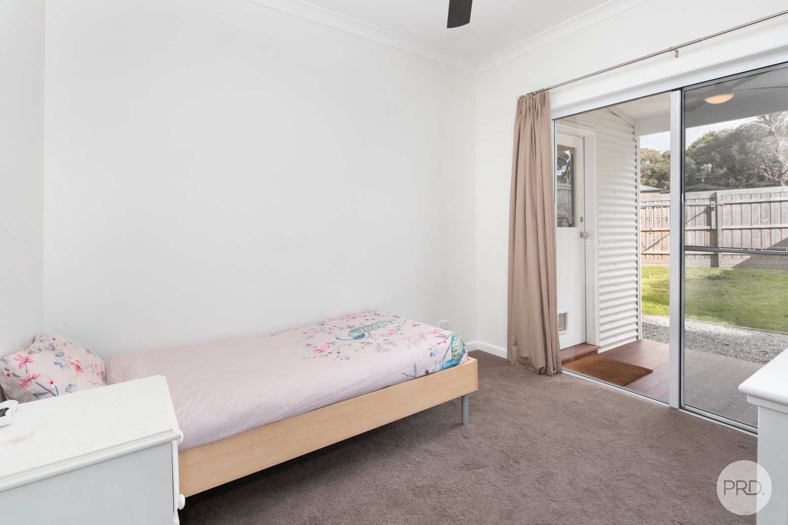 22 Jackson Street LINTON 9