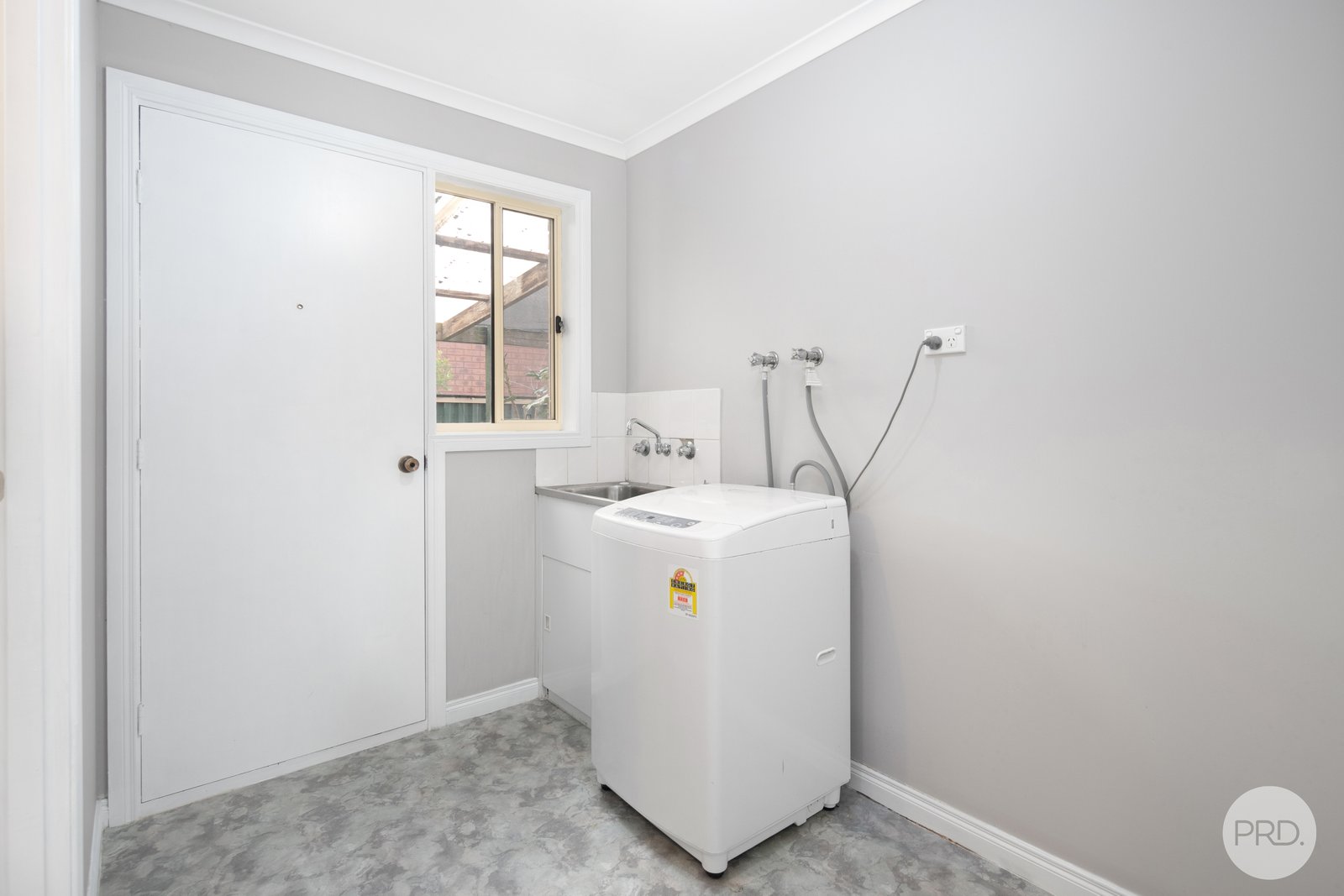 22 James Drive DELACOMBE 11