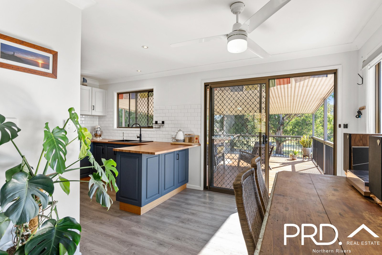 22 James Street GENEVA 12