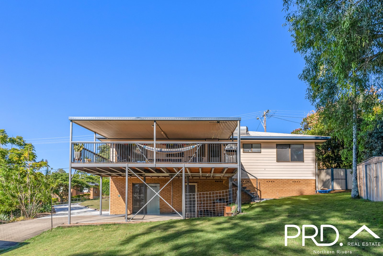 22 James Street GENEVA 32
