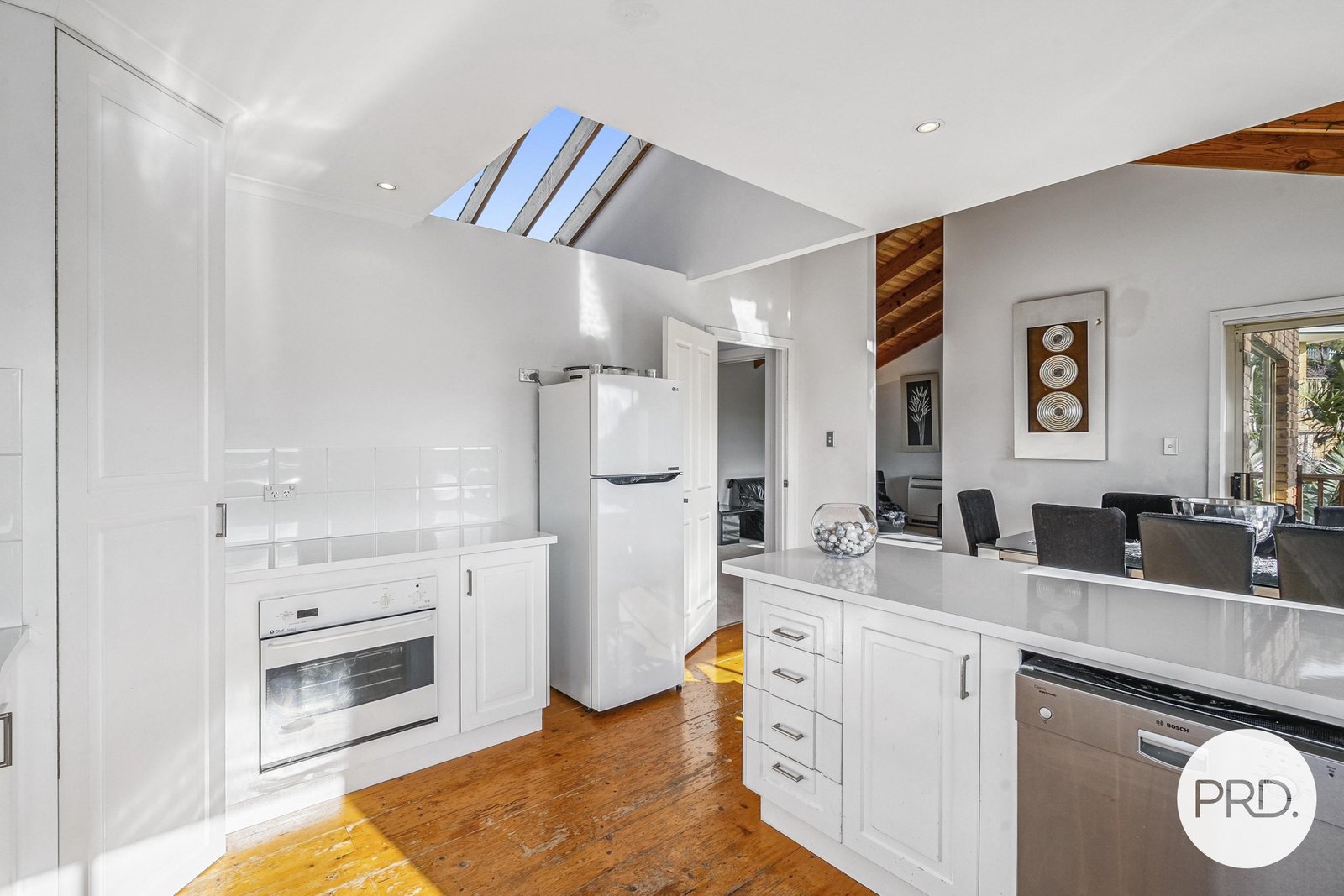 22 Jasanda Drive MONTROSE 12