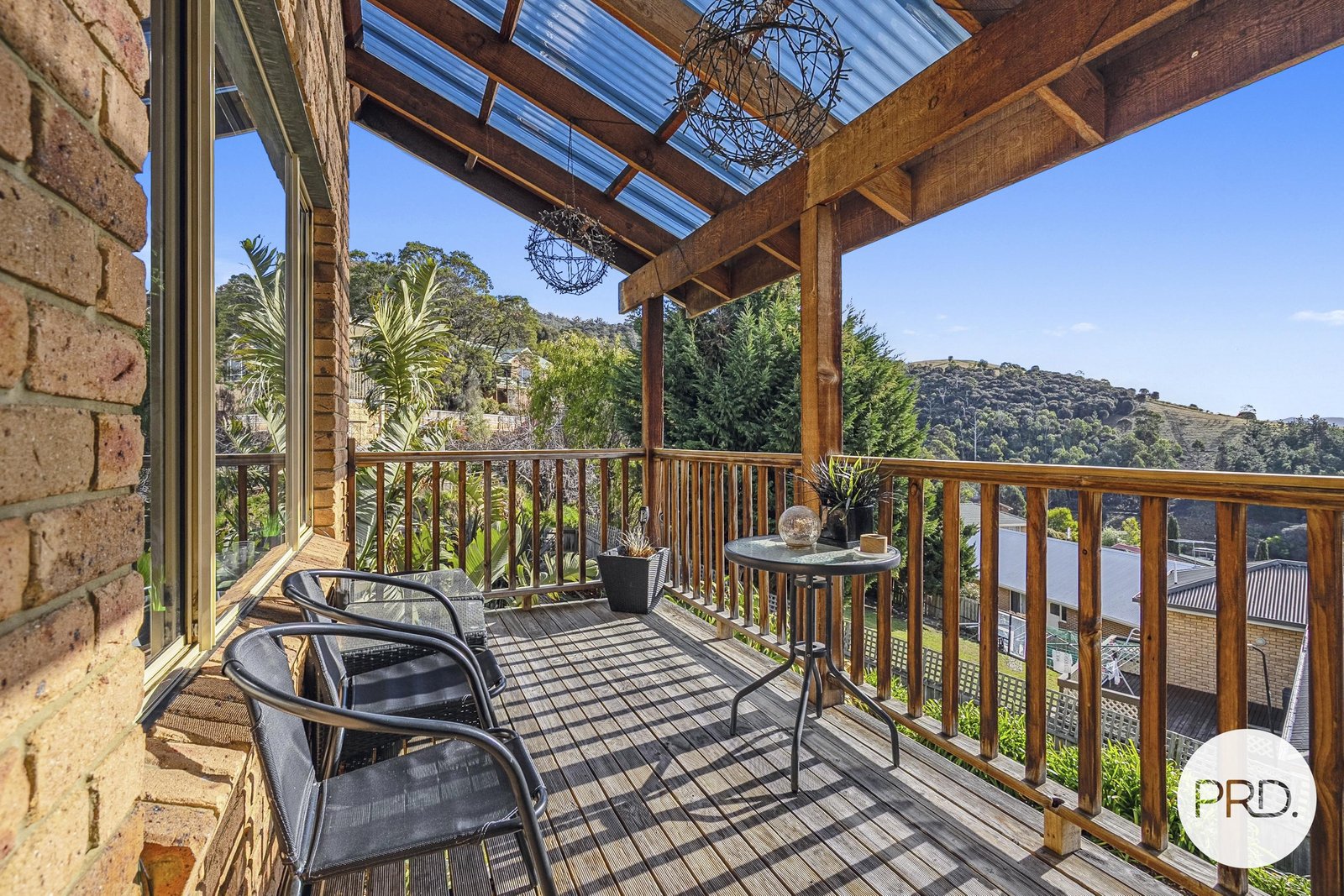 22 Jasanda Drive MONTROSE 13