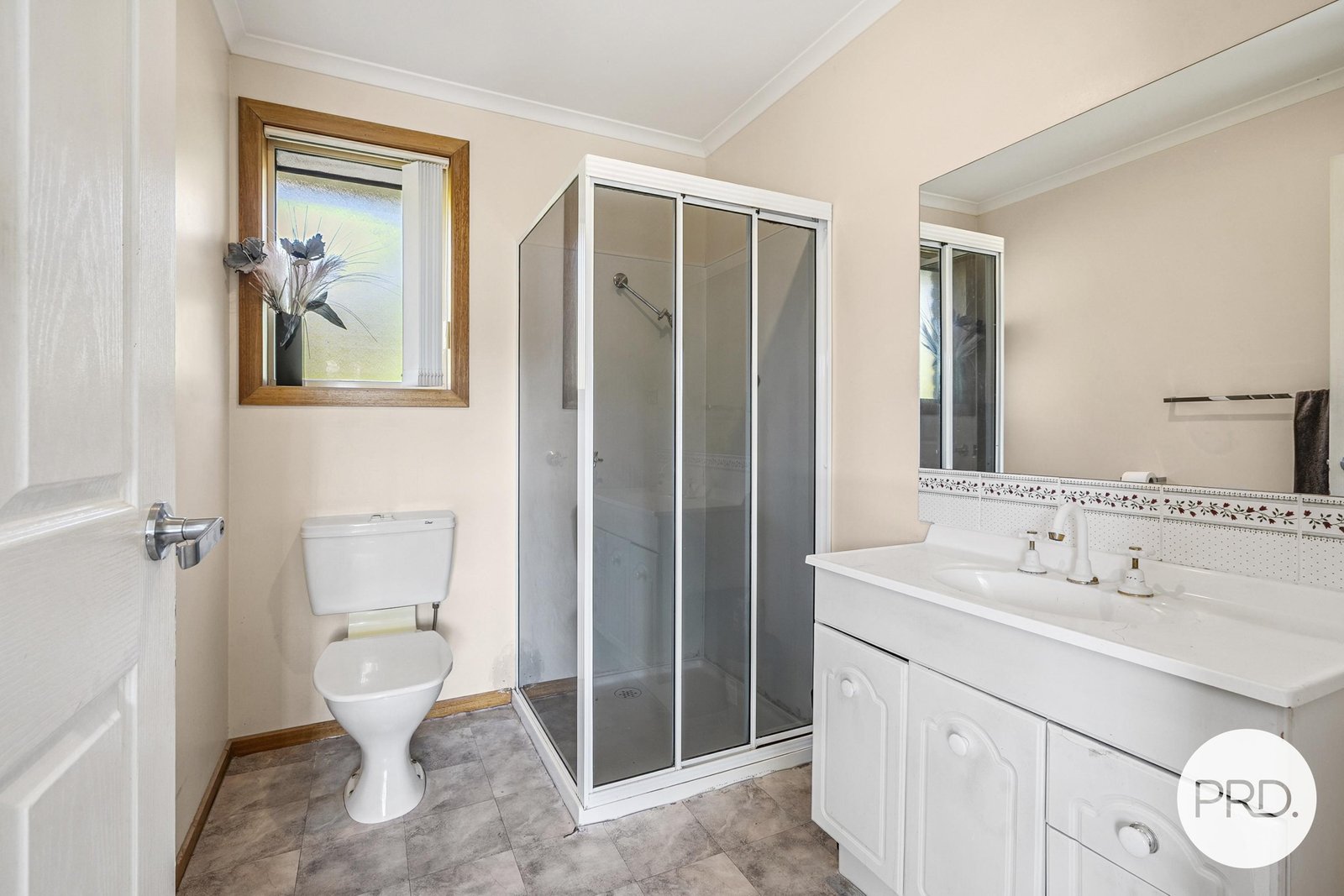 22 Jasanda Drive MONTROSE 17