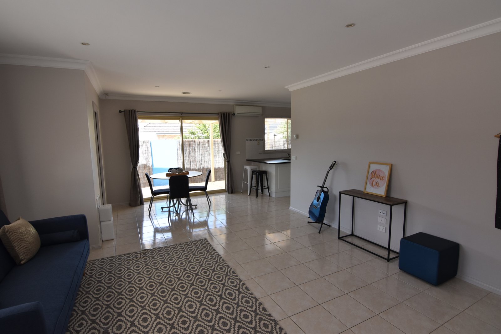 Gallery: 2/2 Jedda Street