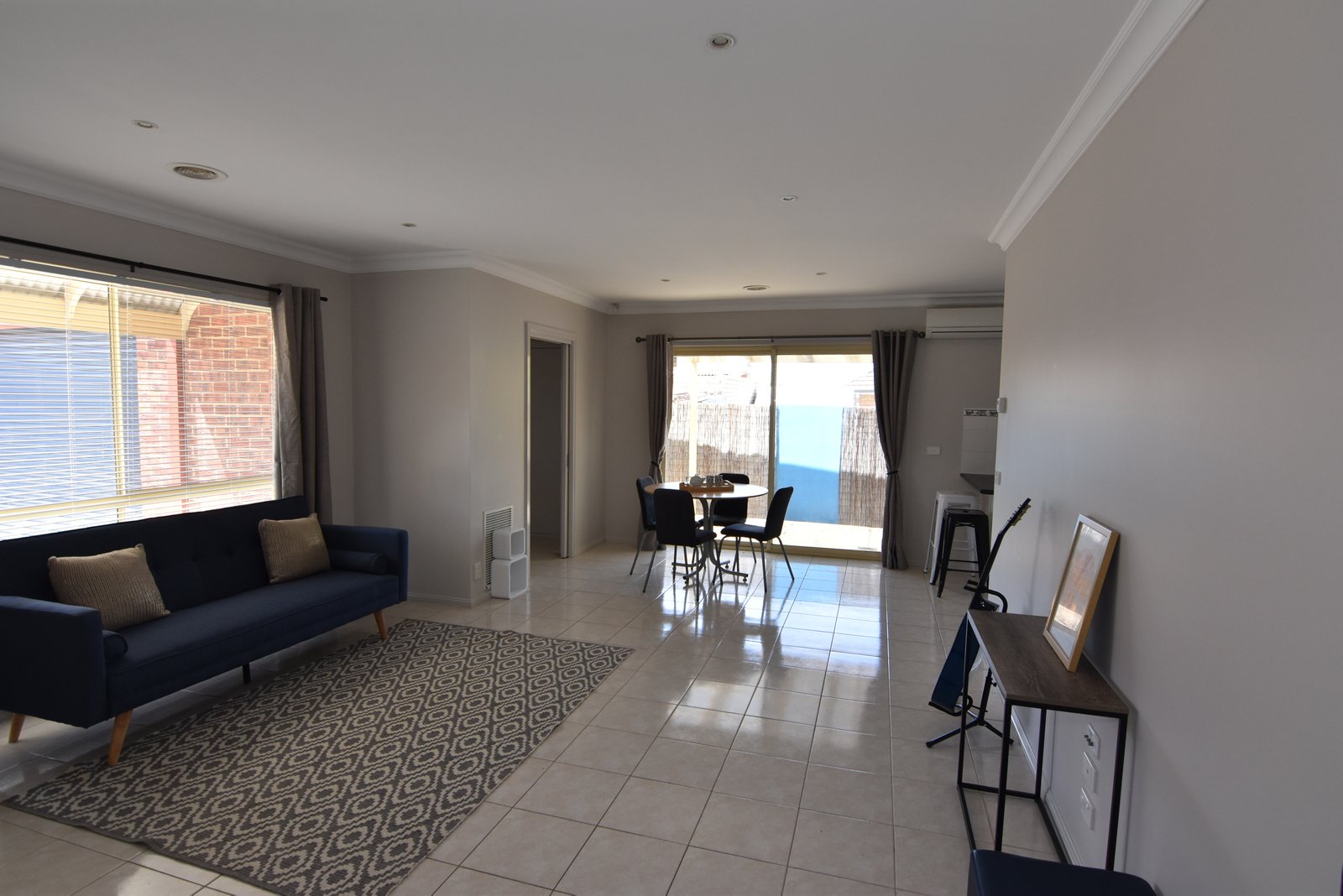 Gallery: 2/2 Jedda Street