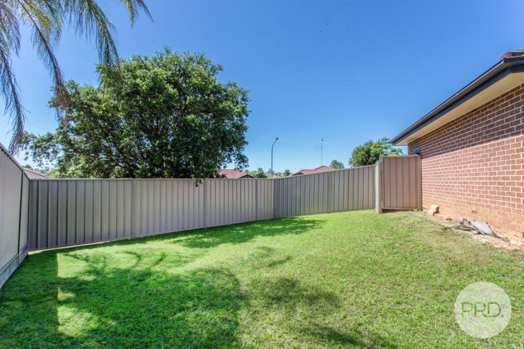 22 Jillack Close,  GLENMORE PARK 15