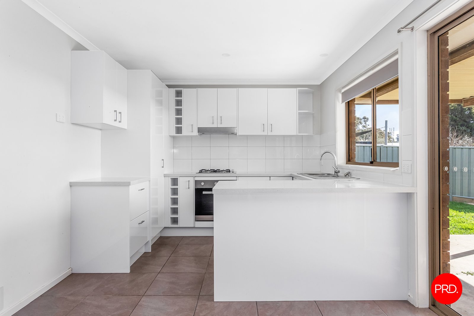 22 John St  KANGAROO FLAT 2