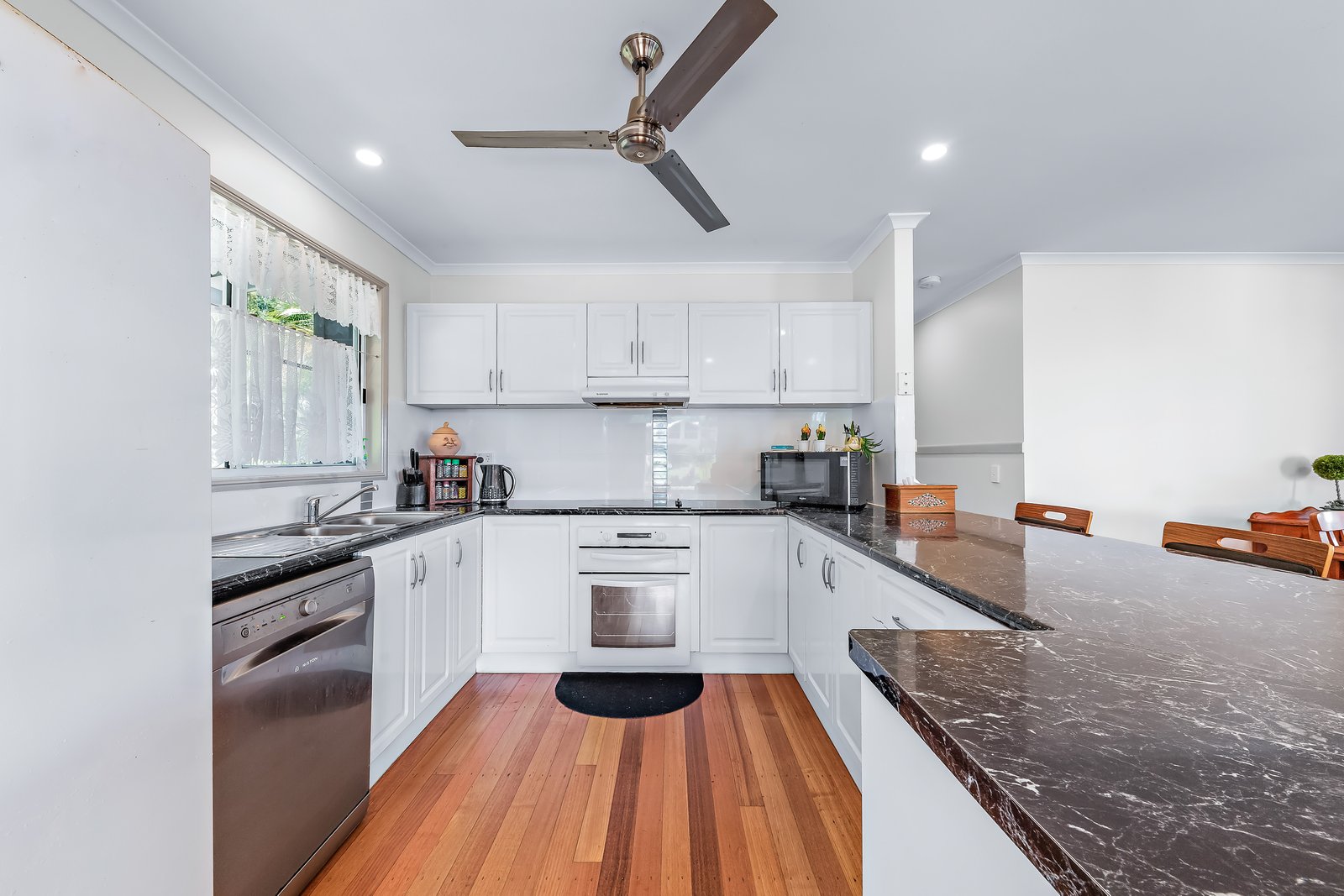 22 Jones Road CANNONVALE 7