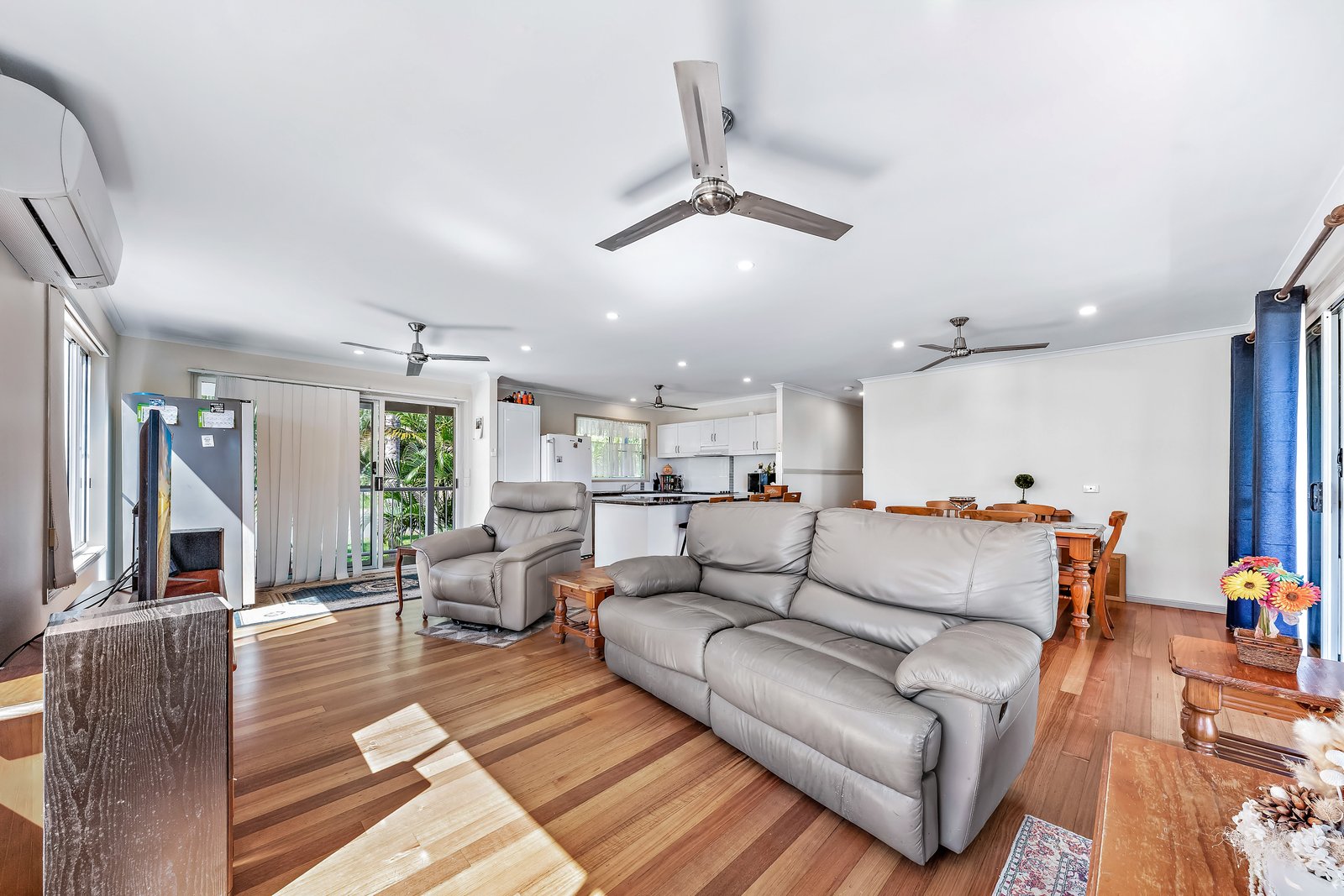 22 Jones Road CANNONVALE 9