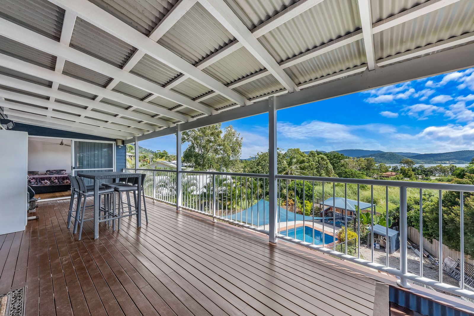 22 Jones Road CANNONVALE 18