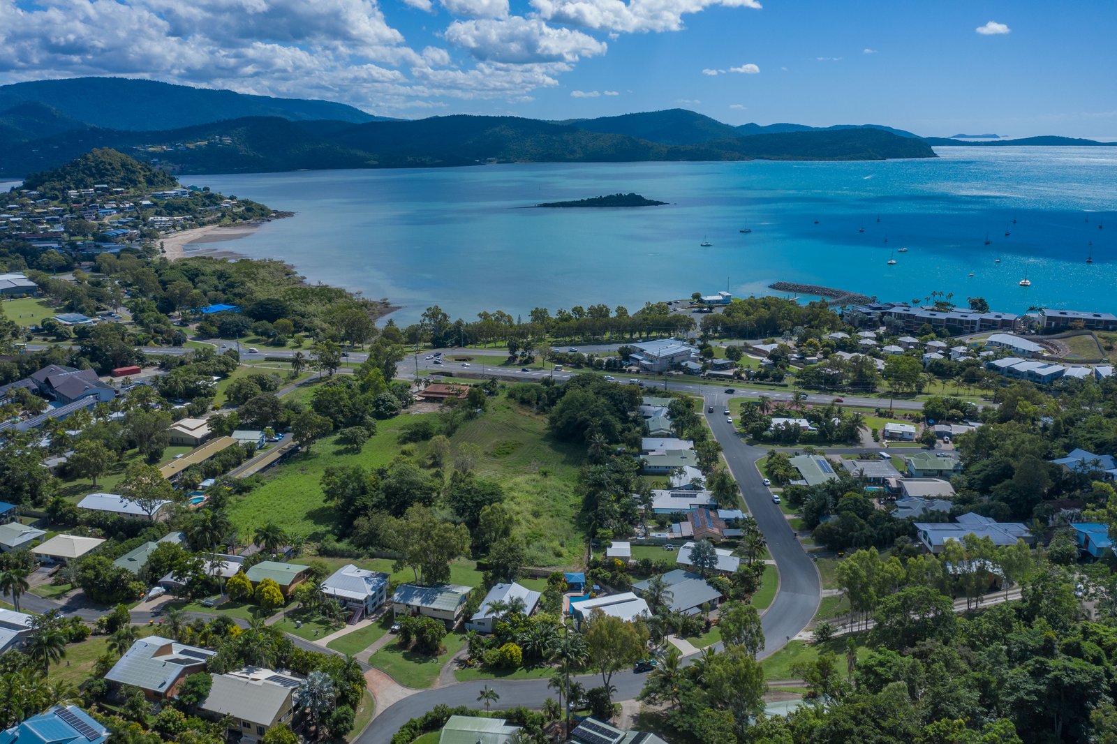 22 Jones Road CANNONVALE 22