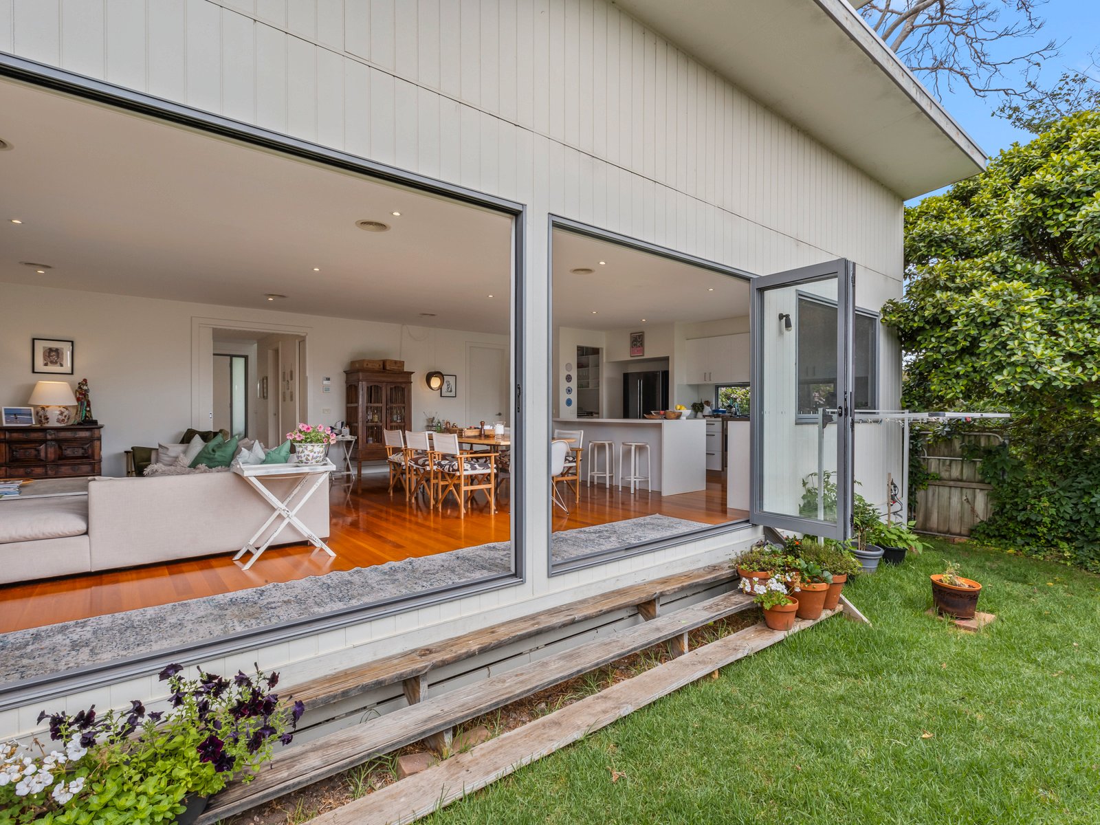 Real Estate and Property in 2/2 Jordan Road, Point Lonsdale, VIC