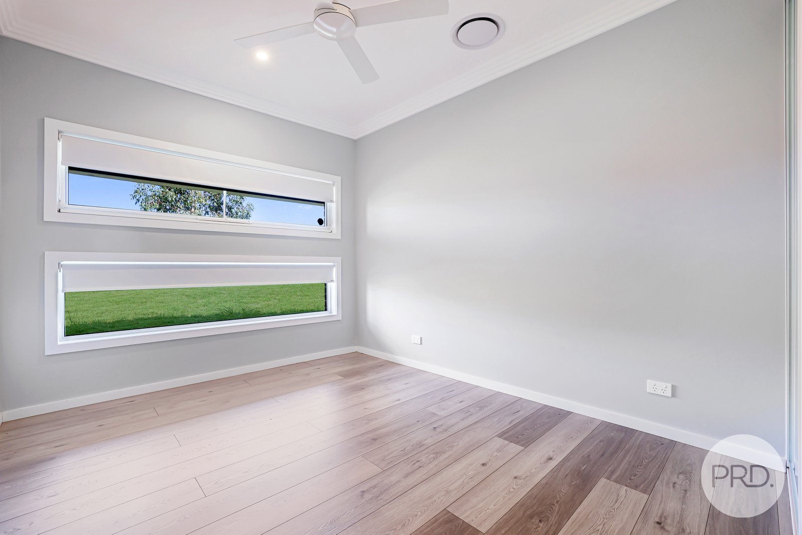 22 Jubata Drive TAMWORTH 5