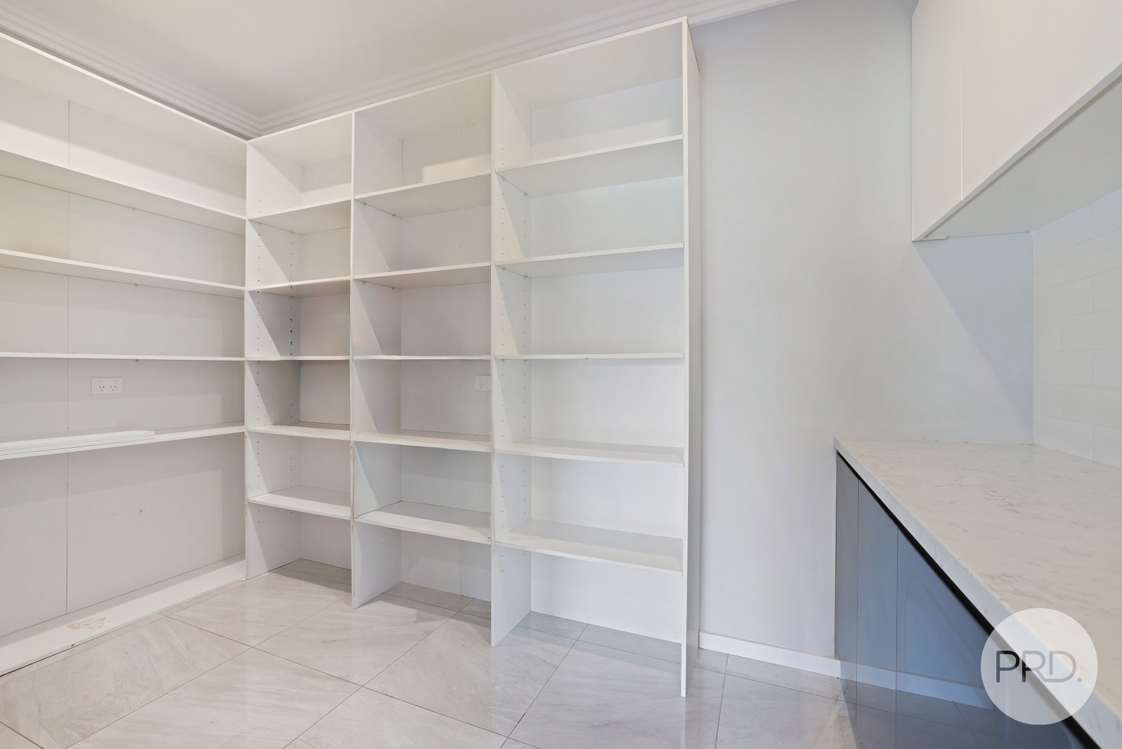 22 Jubata Drive TAMWORTH 8