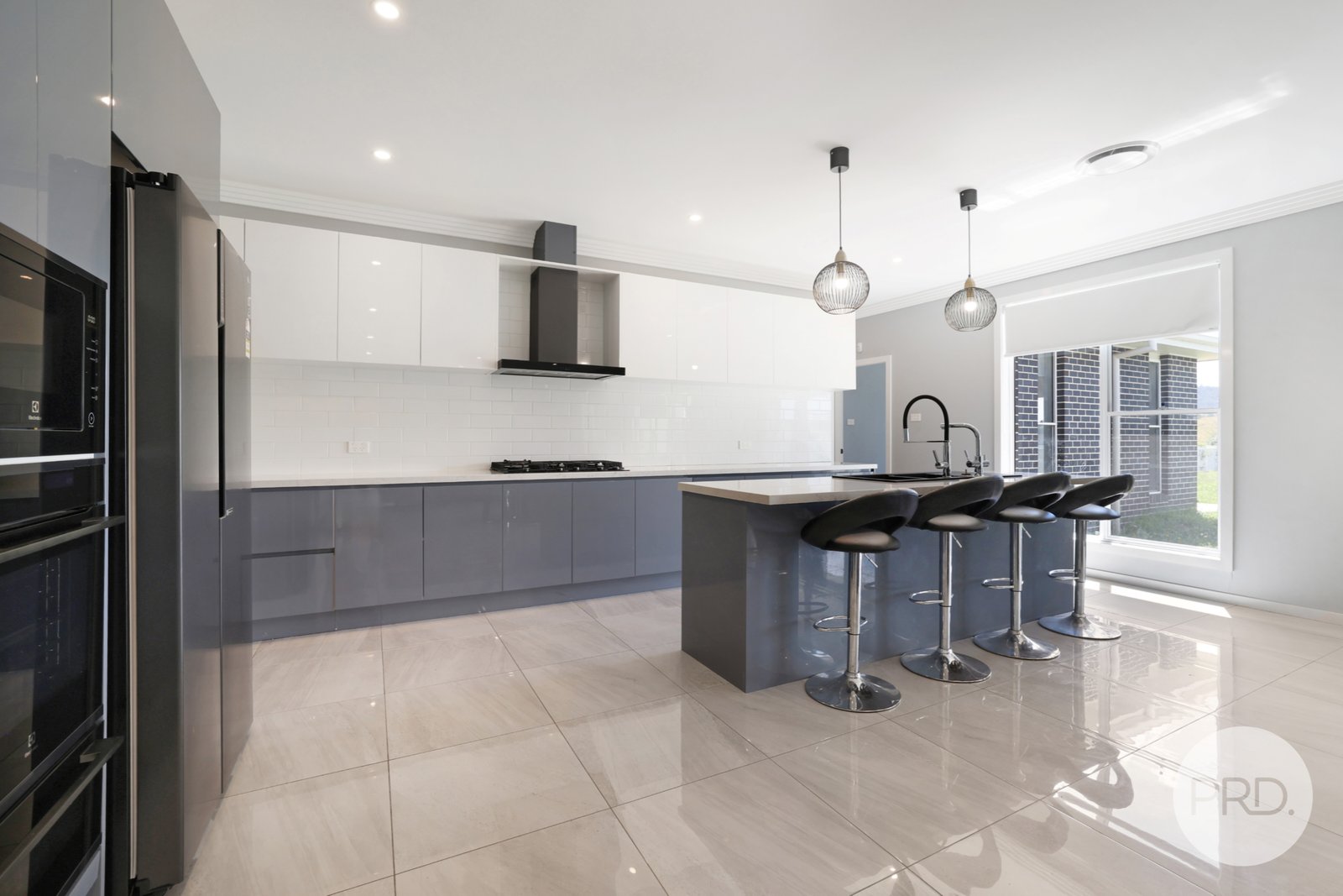 22 Jubata Drive TAMWORTH 19