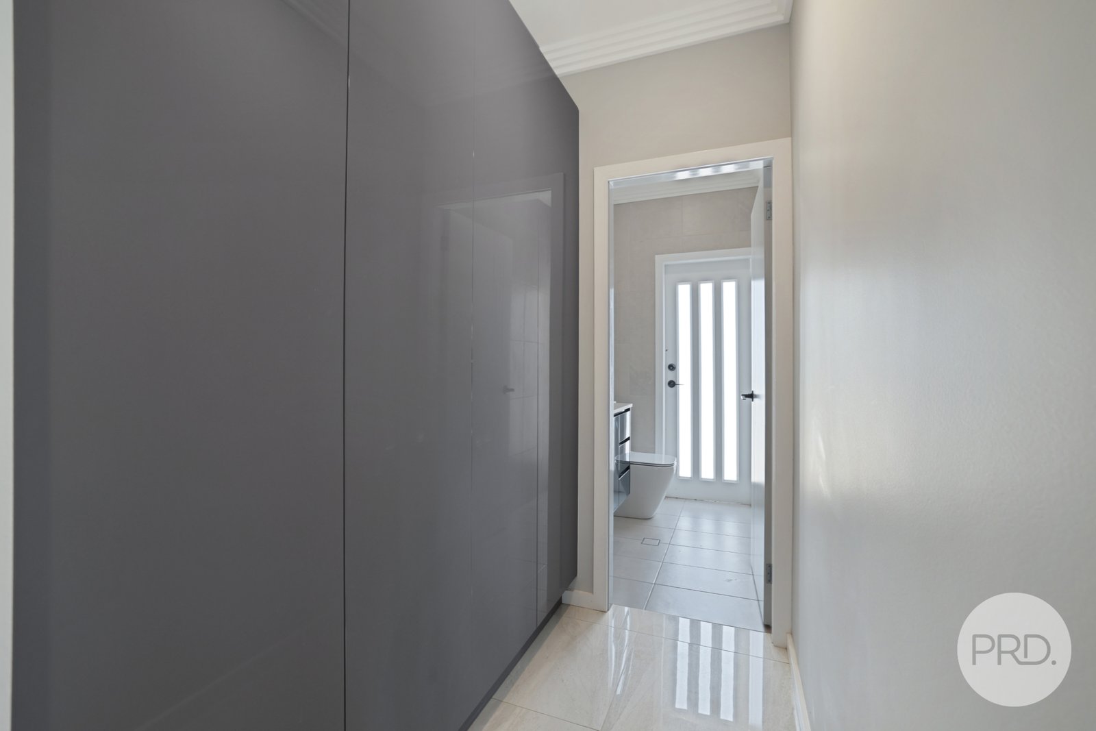 22 Jubata Drive TAMWORTH 27