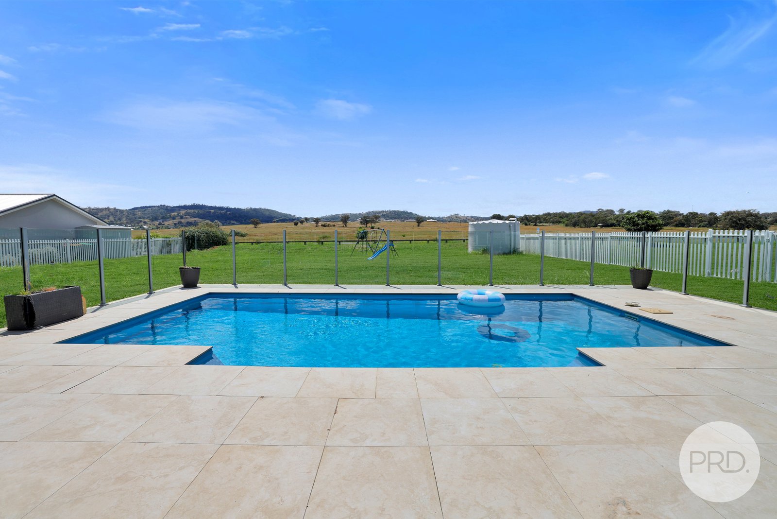 22 Jubata Drive TAMWORTH 34